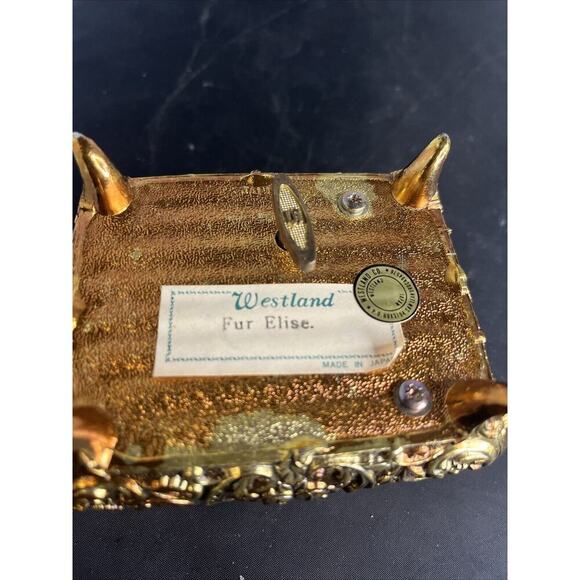 Vtg Westland Metal Trinket Music Box Butterflies Floral Porcelain Top Japan - Picture 8 of 9